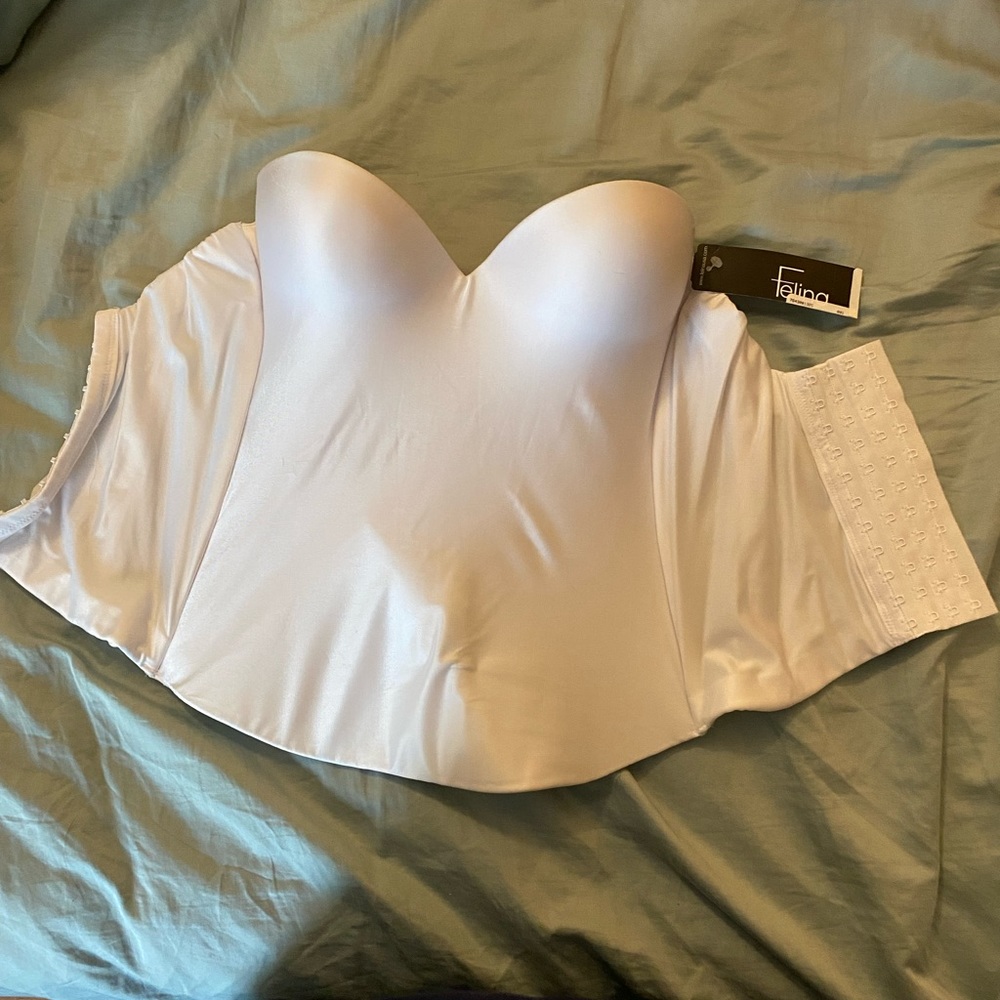 Filena strapless bra